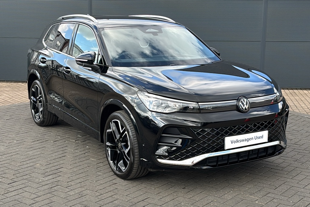 Volkswagen Tiguan 1.5 Etsi 150 R-line Dsg 150 Ps Black