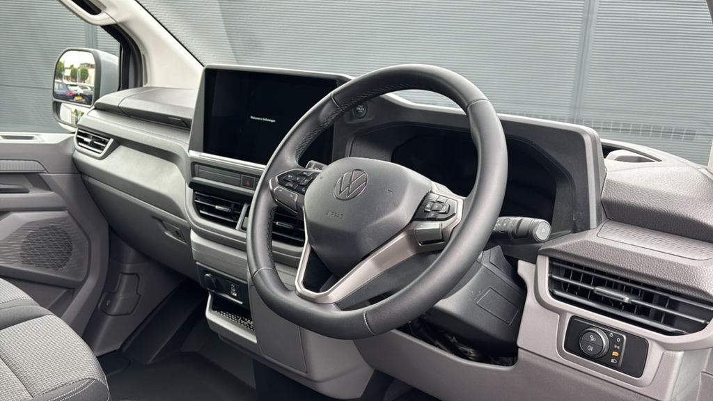 Volkswagen Transporter 2.0 Tdi 150 Commerce Pro Van 150 Ps FD75WBM Grey #6