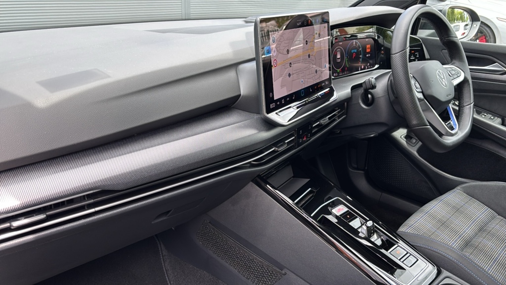 Volkswagen Golf 1.5 Tsi 272 Gte Ehybrid Dsg 272 Ps DE75EOX Black #2