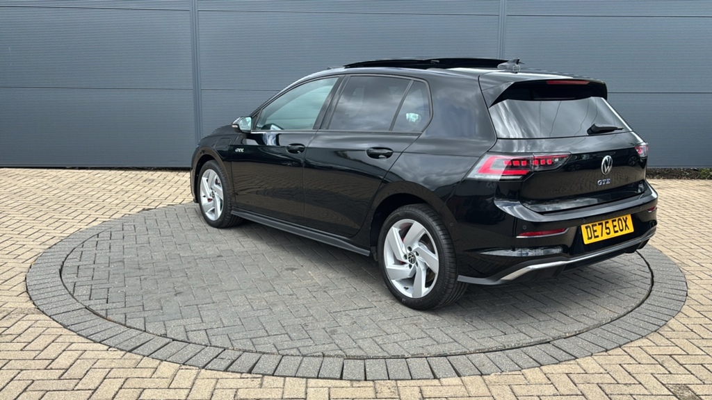 Volkswagen Golf 1.5 Tsi 272 Gte Ehybrid Dsg 272 Ps DE75EOX Black #3