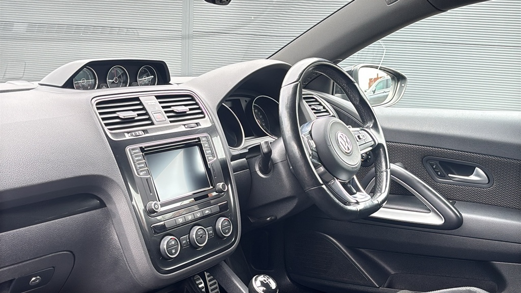 Volkswagen Scirocco 2.0 Tdi 184 Bluemotion Tech Gt Black Edition Grey #2
