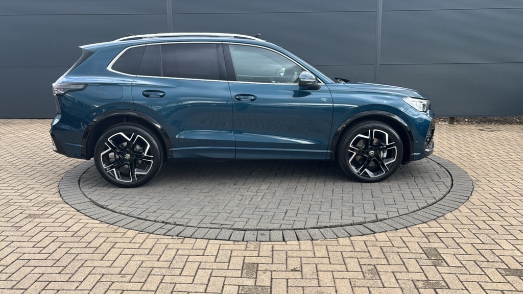 Volkswagen Tiguan 2.0 Tdi R-line Dsg 150 Ps FL75LDN Blue #4