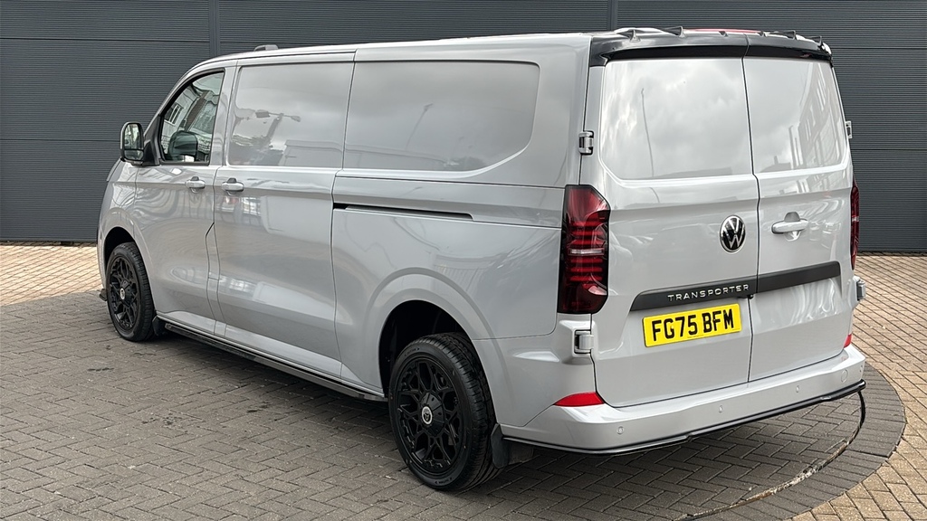 Volkswagen Transporter 2.0 Tdi 150 Commerce Pro Van 150 Ps FG75BFM Grey #3