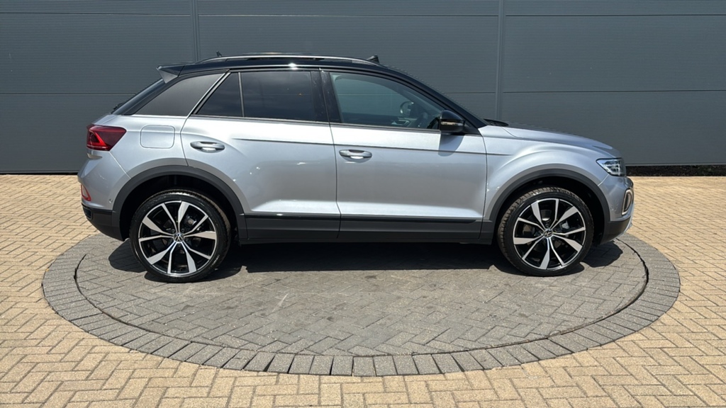 Volkswagen T-Roc 1.0 Tsi 115 Style Design 115 Ps KY26SSO Black #4