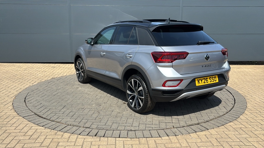 Volkswagen T-Roc 1.0 Tsi 115 Style Design 115 Ps KY26SSO Black #3