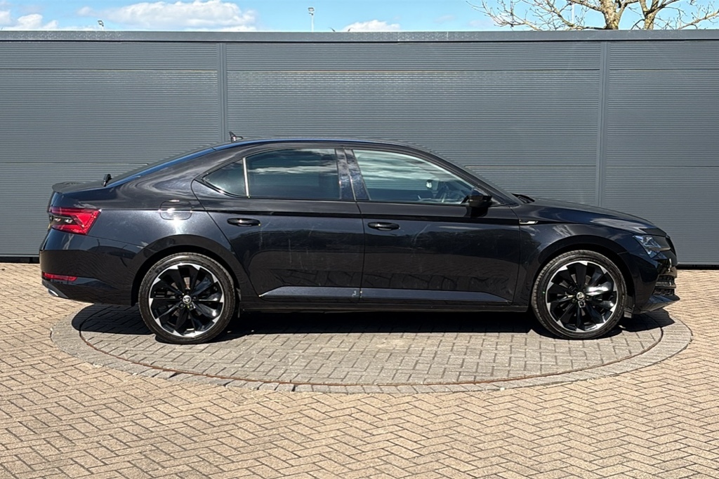 Skoda Superb 1.4 Tsi Iv Sport Line Plus Dsg 218 Ps Black #4