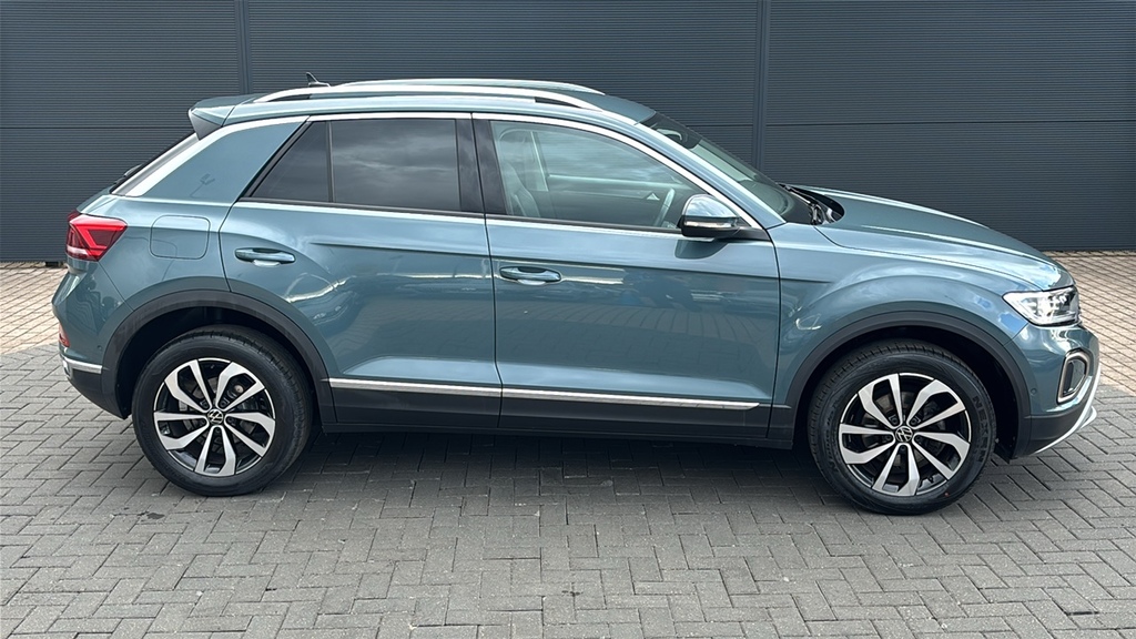 Volkswagen T-Roc 1.5 Tsi Style Dsg 150 Ps FN72UDB Blue #4