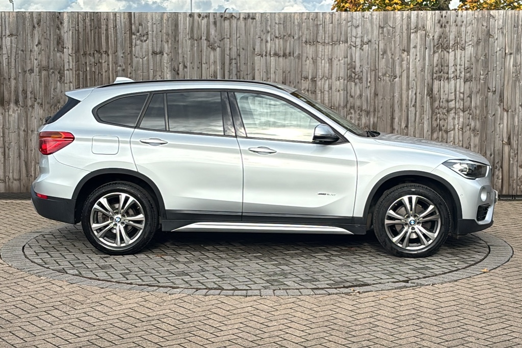BMW X1 Xdrive 18D Sport Step 150 Ps Silver #4