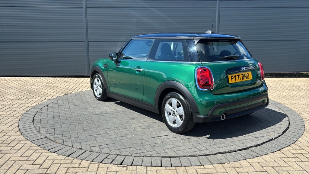 Mini Hatch 1.5 Cooper Classic 136 Ps PY71DNO Green #3