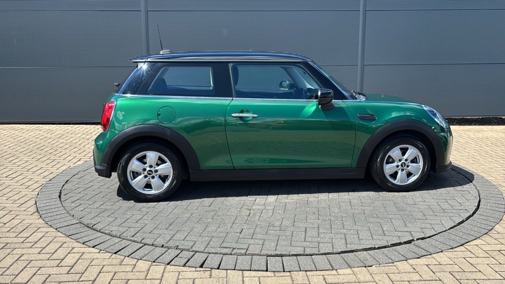 Mini Hatch 1.5 Cooper Classic 136 Ps PY71DNO Green #4