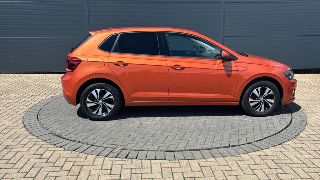 Volkswagen Polo 1.0 Evo 80 Match 80 Ps KR70EUL Orange #4