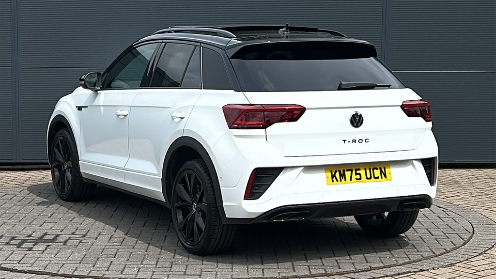 Volkswagen T-Roc 1.5 Tsi Black Edition Plus Dsg 150 Ps Black #3