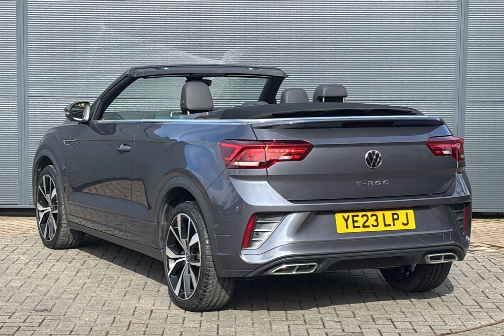 Volkswagen T-Roc 1.5 Tsi R-line Dsg 150 Ps Grey #3
