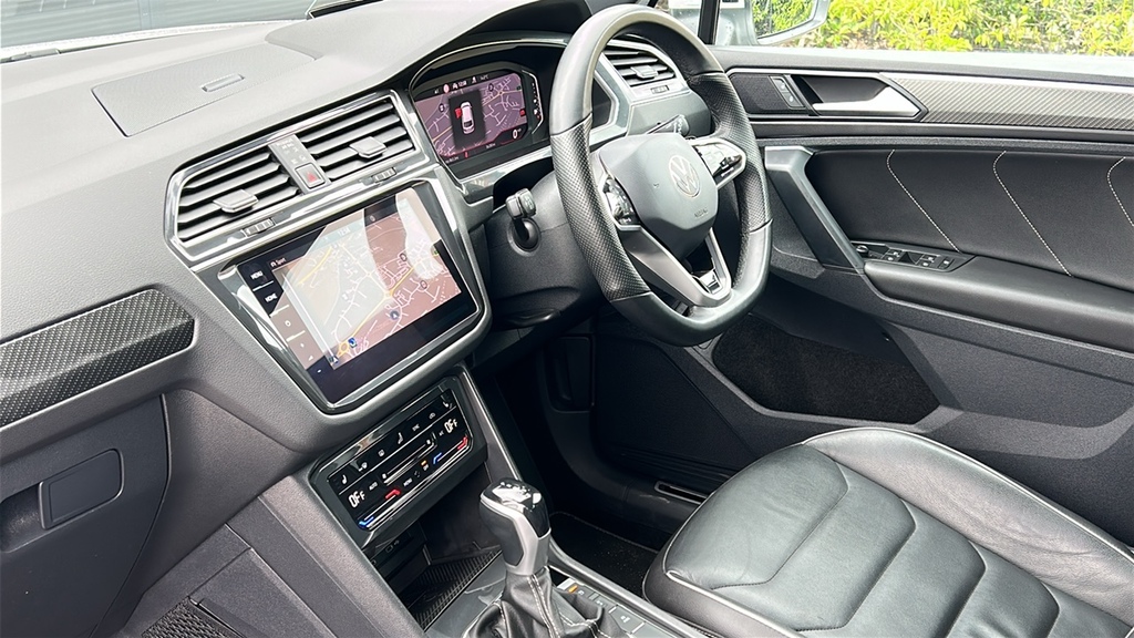 Volkswagen Tiguan 1.4 Tsi Ehybrid R-line Dsg 245 Ps White #2