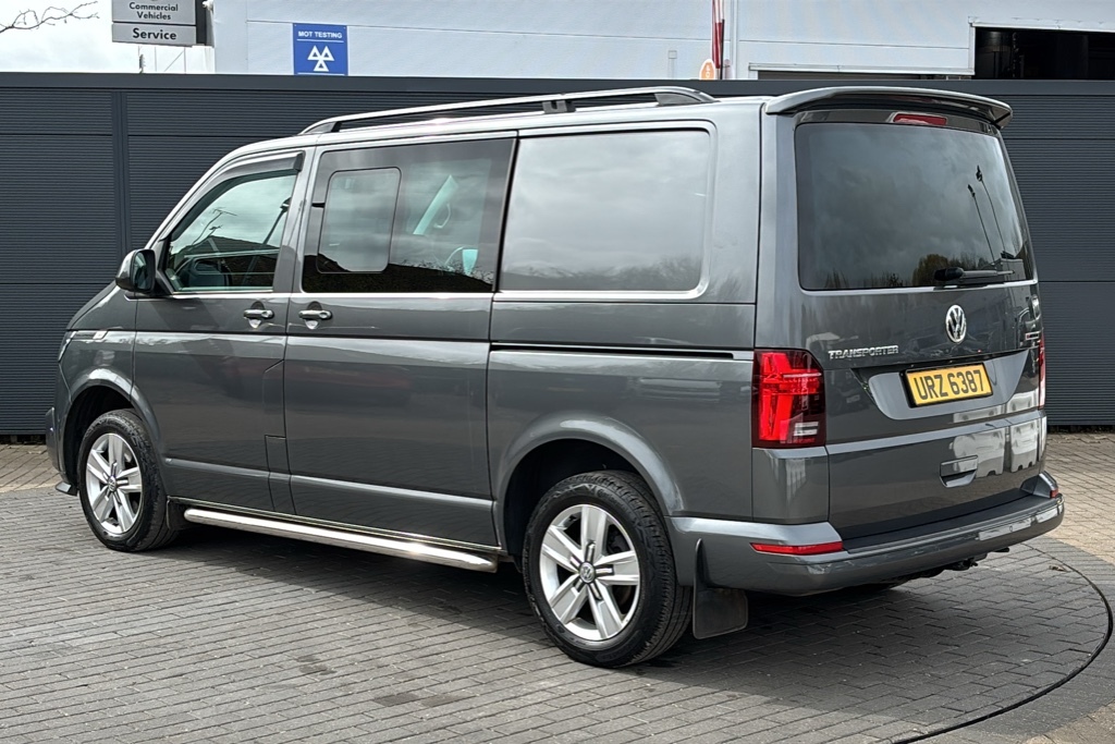Volkswagen Transporter 2.0 Bitdi 204 Highline Kombi Van 4Motion Dsg 204 Grey #3
