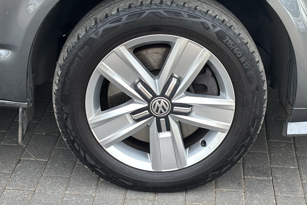 Volkswagen Transporter 2.0 Bitdi 204 Highline Kombi Van 4Motion Dsg 204 Grey #5