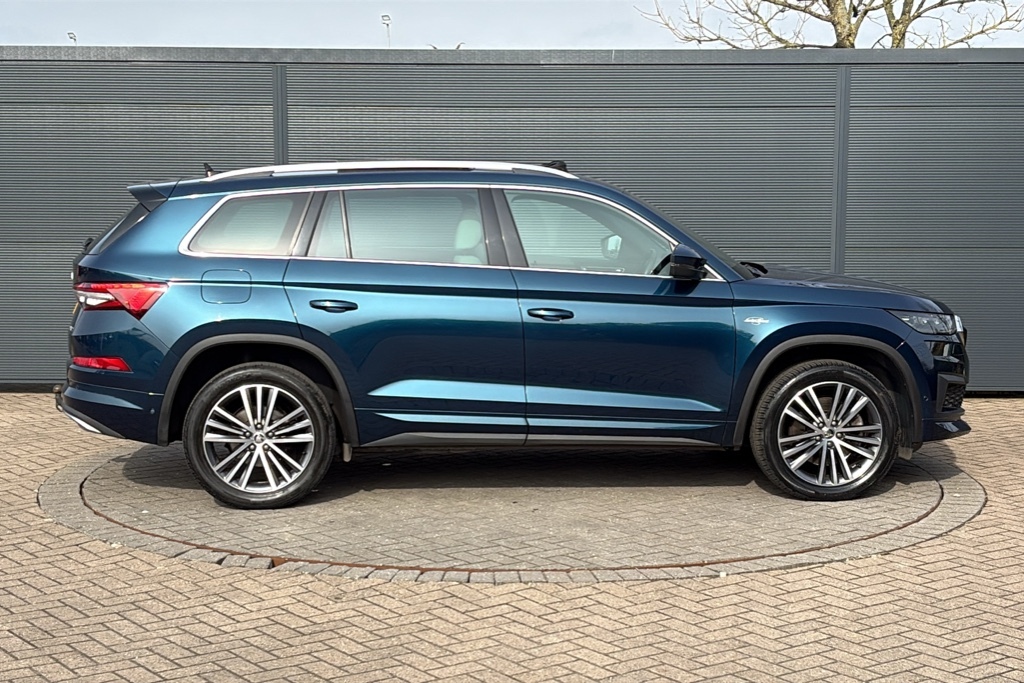 Skoda Kodiaq 2.0 Tdi 200 Laurin Klement 4X4 Dsg 7 Seat Blue #4