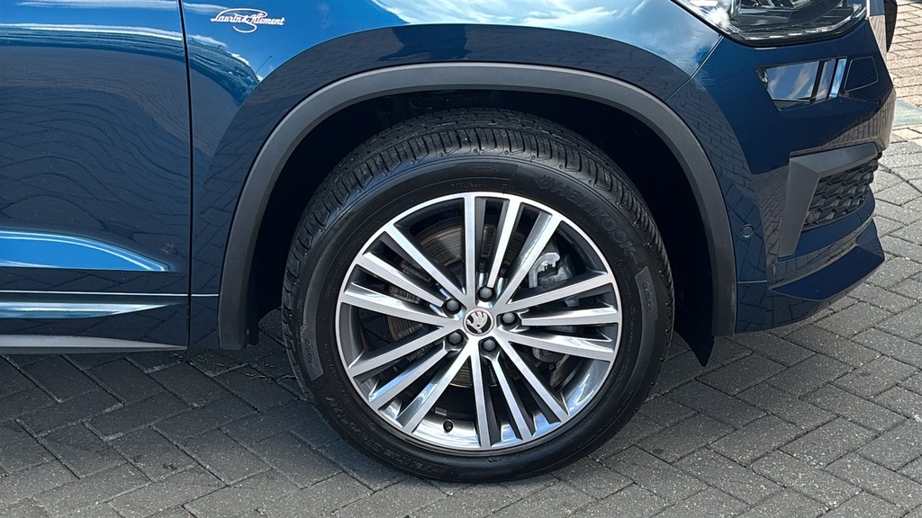 Skoda Kodiaq 2.0 Tdi 200 Laurin Klement 4X4 Dsg 7 Seat YD72LTZ Blue #5