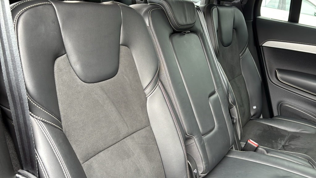 Volvo XC90 2L Momentum Blue #13