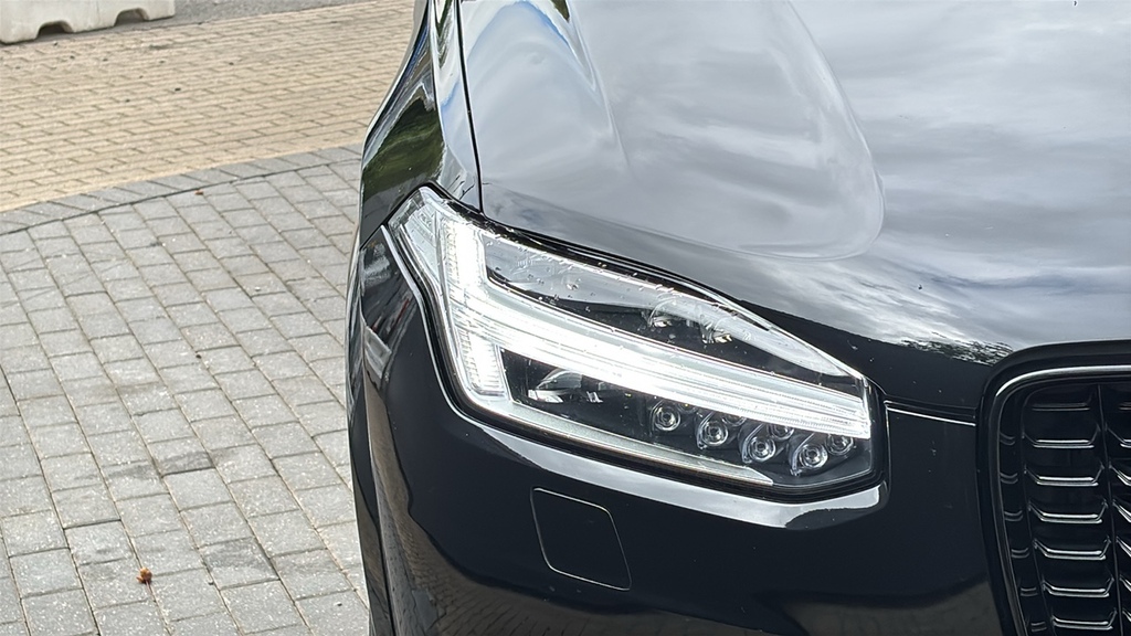 Volvo XC90 2L Momentum Blue #18