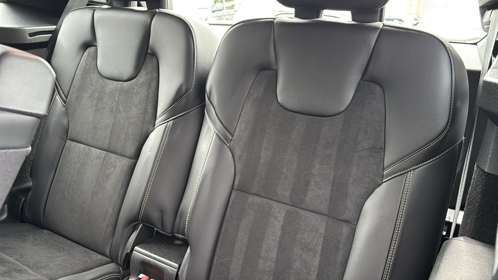 Volvo XC90 2L Momentum Blue #21