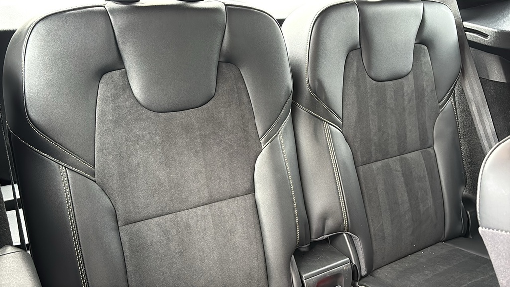 Volvo XC90 2L Momentum Blue #16