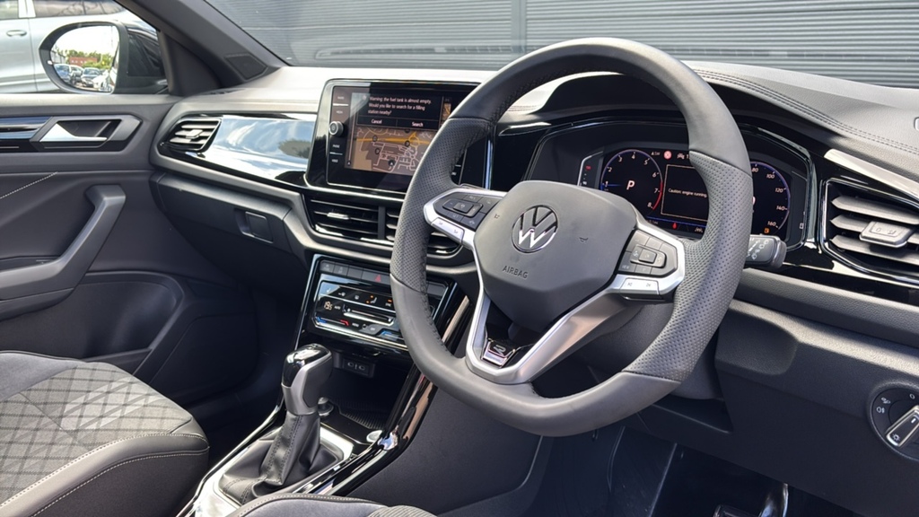 Volkswagen T-Roc 1.5 Tsi Black Edition Plus Dsg 150 Ps Black #6
