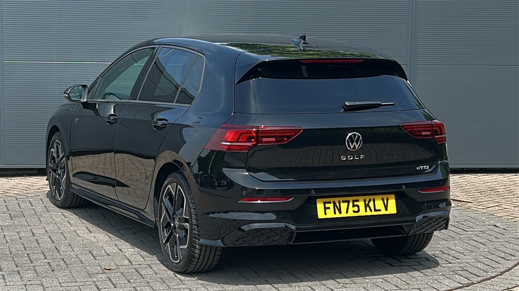 Volkswagen Golf 1.5 Etsi 150 R-line Dsg 150 Ps Black #3