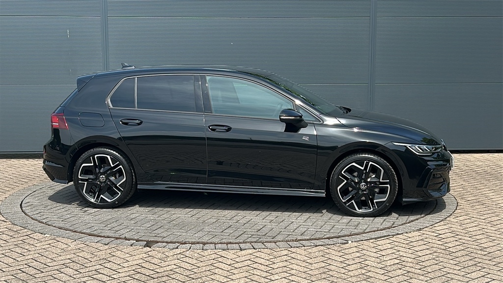 Volkswagen Golf 1.5 Etsi 150 R-line Dsg 150 Ps Black #4