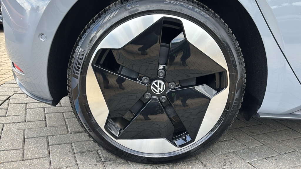 Volkswagen ID.3 150Kw Pro S 77Kwh 5 Seats 204 Ps Black #5