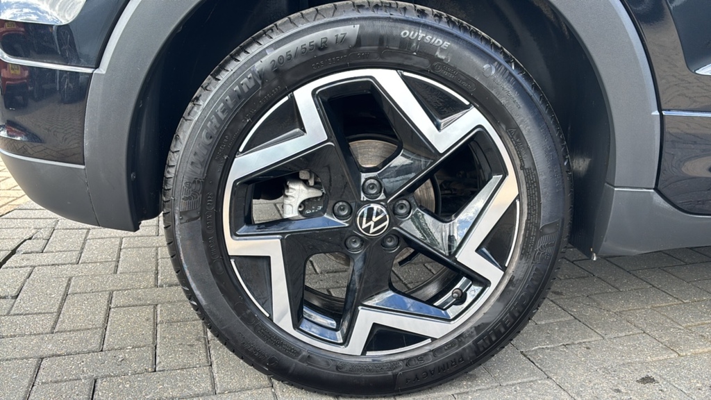 Volkswagen T-Cross 1.5 Tsi Evo R-line Dsg 150 Ps Black #5