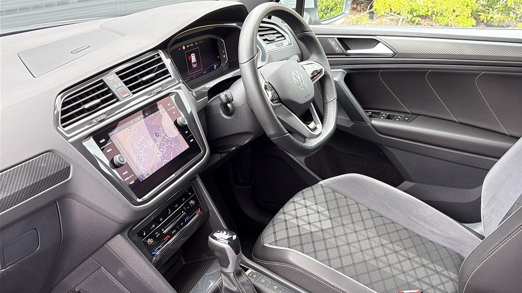 Volkswagen Tiguan 1.5 Tsi 150 R-line Edition Dsg 150 Ps FD72OOU Silver #2