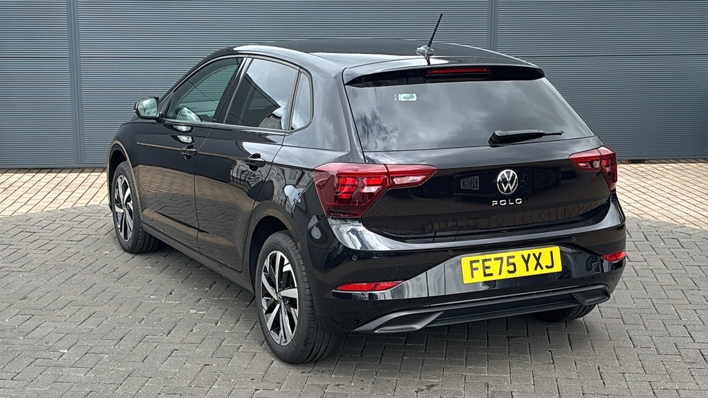 Volkswagen Polo 1.0 Tsi Match 95 Ps Black #3