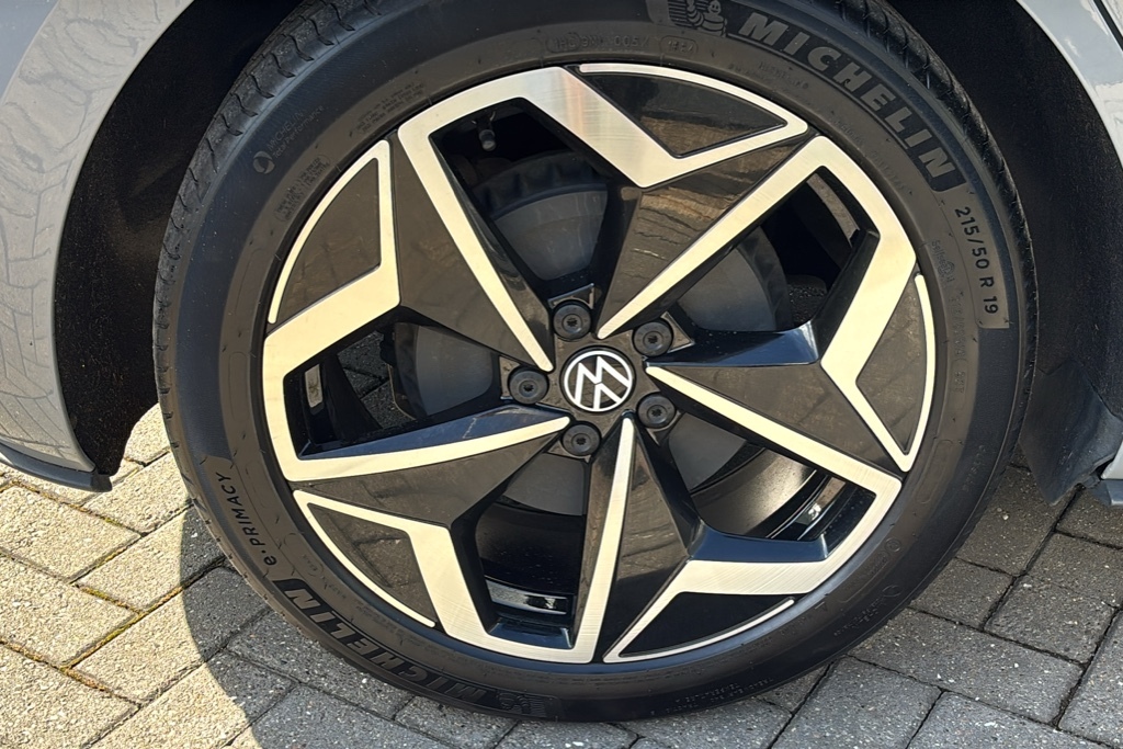 Volkswagen ID.3 150Kw Tour Pro S 77Kwh 204 Ps Grey #5