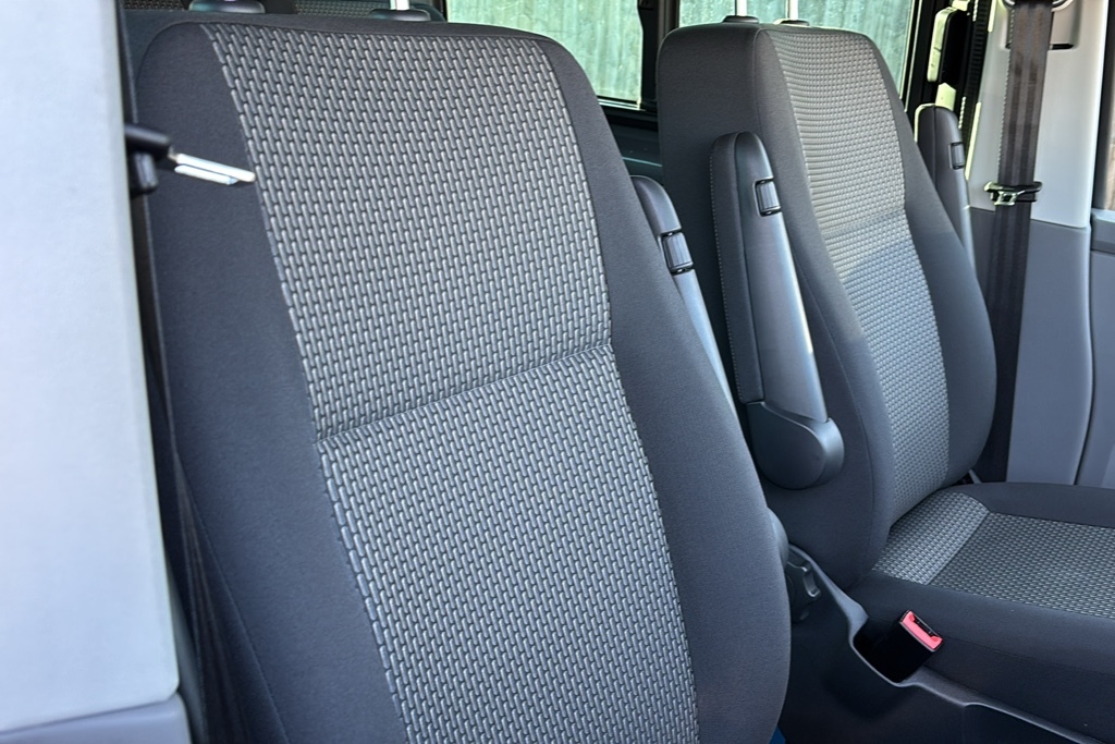 Volkswagen Transporter Mpv Grey #8
