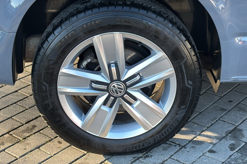 Volkswagen Transporter 2.0 Bitdi 204 Highline Kombi Van Dsg 204 Ps Grey #5