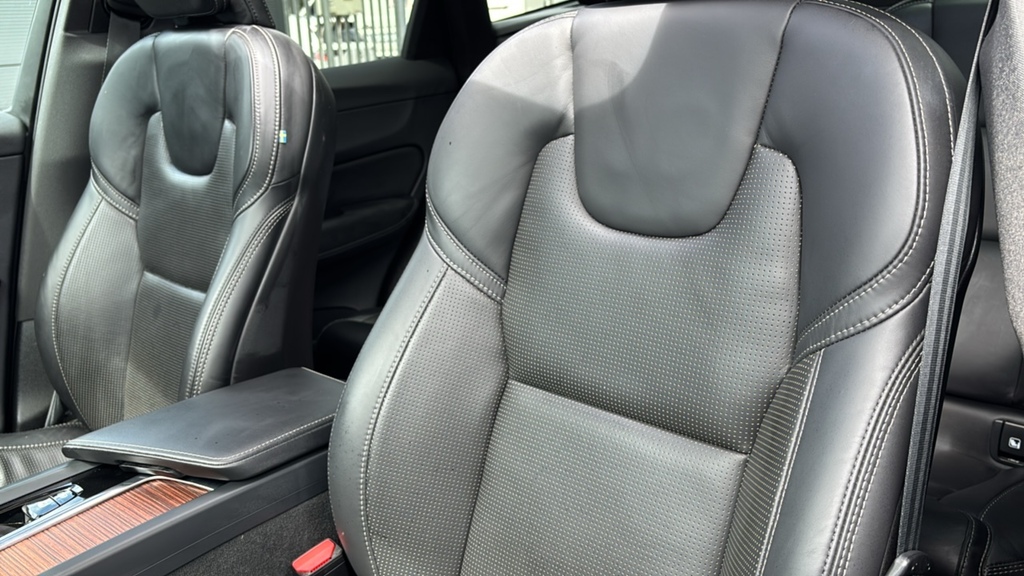 Volvo XC60 Suv Silver #8