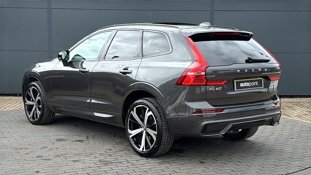 Volvo XC60 2.0 B5p Ultimate Dark Awd Geartronic 250 Ps Grey #3