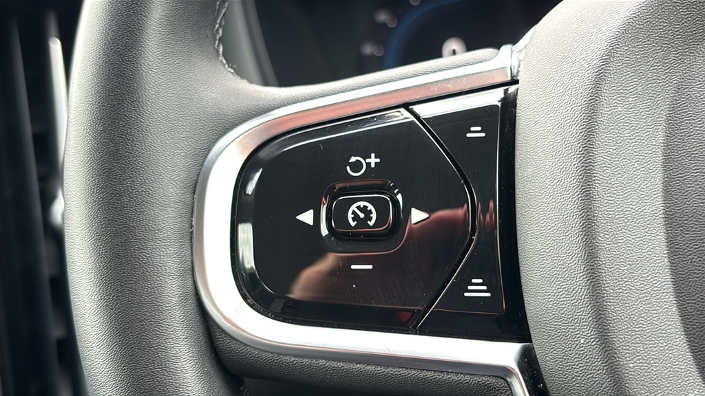 Volvo XC60 Core Blue #27