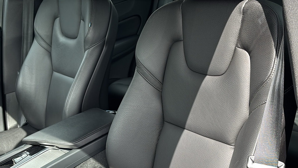 Volvo XC60 Core Blue #15