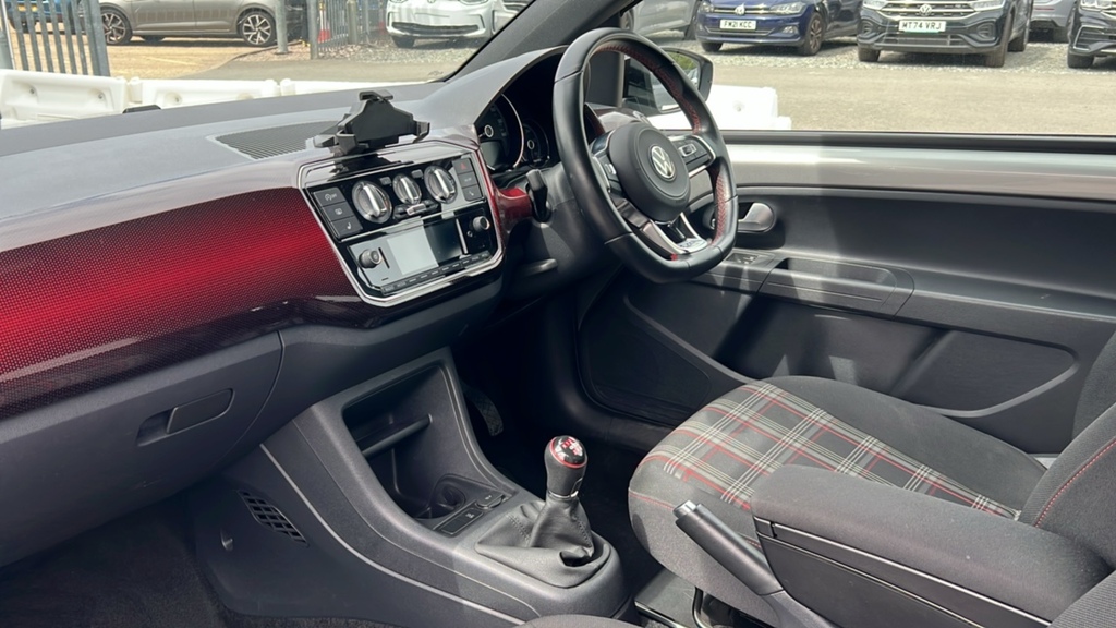 Volkswagen Up 1.0 115Ps Up Gti 115 Ps Silver #2