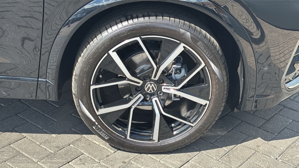 Volkswagen Tiguan 1.5 Etsi 150 R-line Dsg 0 Ps Black #5