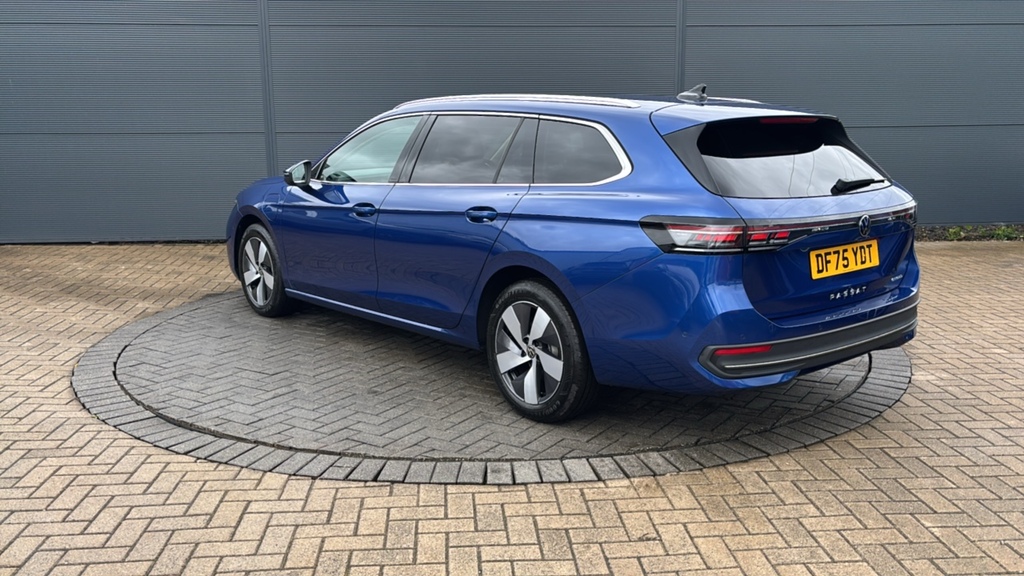 Volkswagen Passat 1.5 Tsi Ehybrid Match Dsg 204 Ps Blue #3