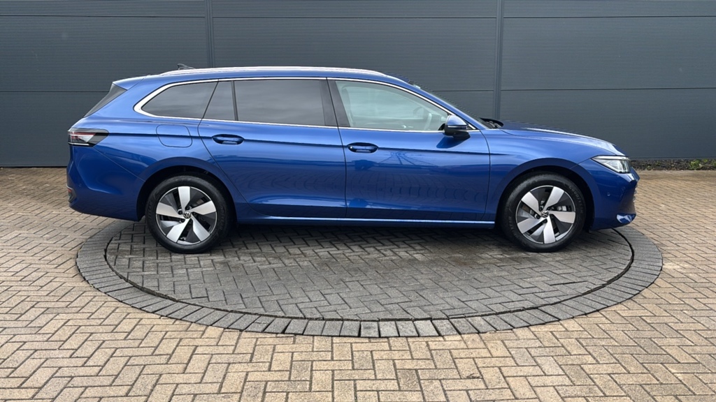 Volkswagen Passat 1.5 Tsi Ehybrid Match Dsg 204 Ps Blue #4