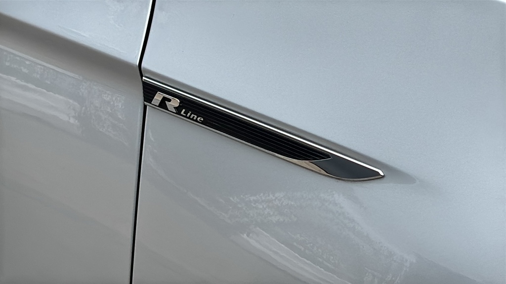 Volkswagen Passat Gte Grey #14
