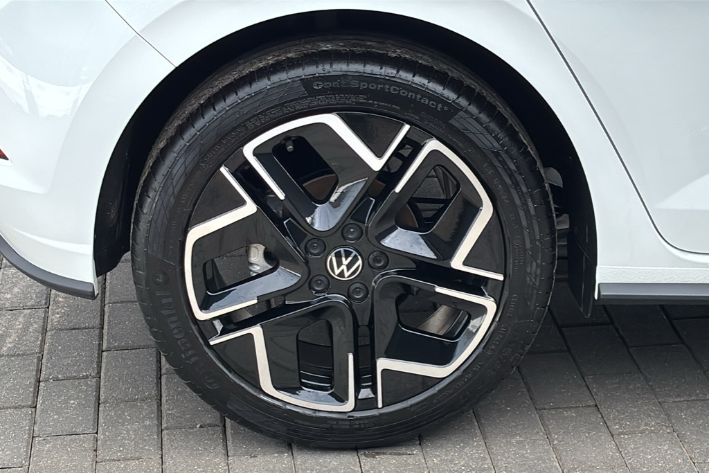 Volkswagen Polo 1.0 Tsi 115 Black Edition Dsg 115 Ps Black #5
