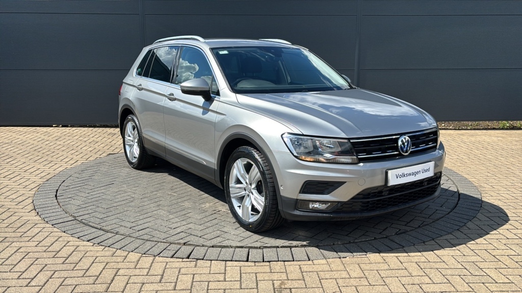 Volkswagen Tiguan 2.0 Tsi 230 4Motion Sel Dsg White #1