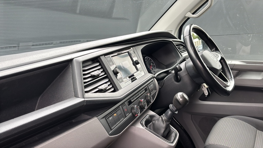Volkswagen Transporter 2.0 Tdi 150 Highline Van 150 Ps Silver #2