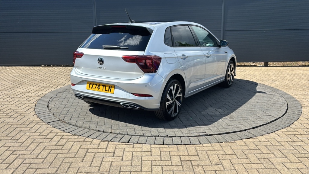 Volkswagen Polo 1.0 Life Black #20
