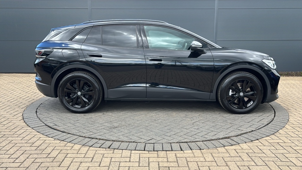 Volkswagen ID.4 210Kw Black Edition Pro 77Kwh 286 Ps Black #4
